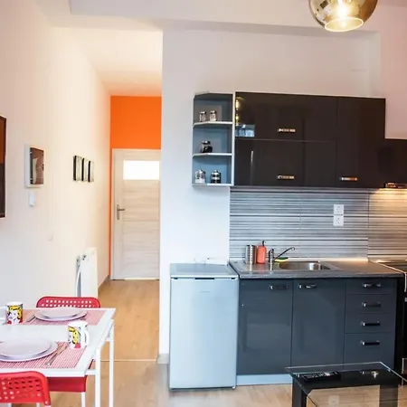 Appartement Orange Geranium *